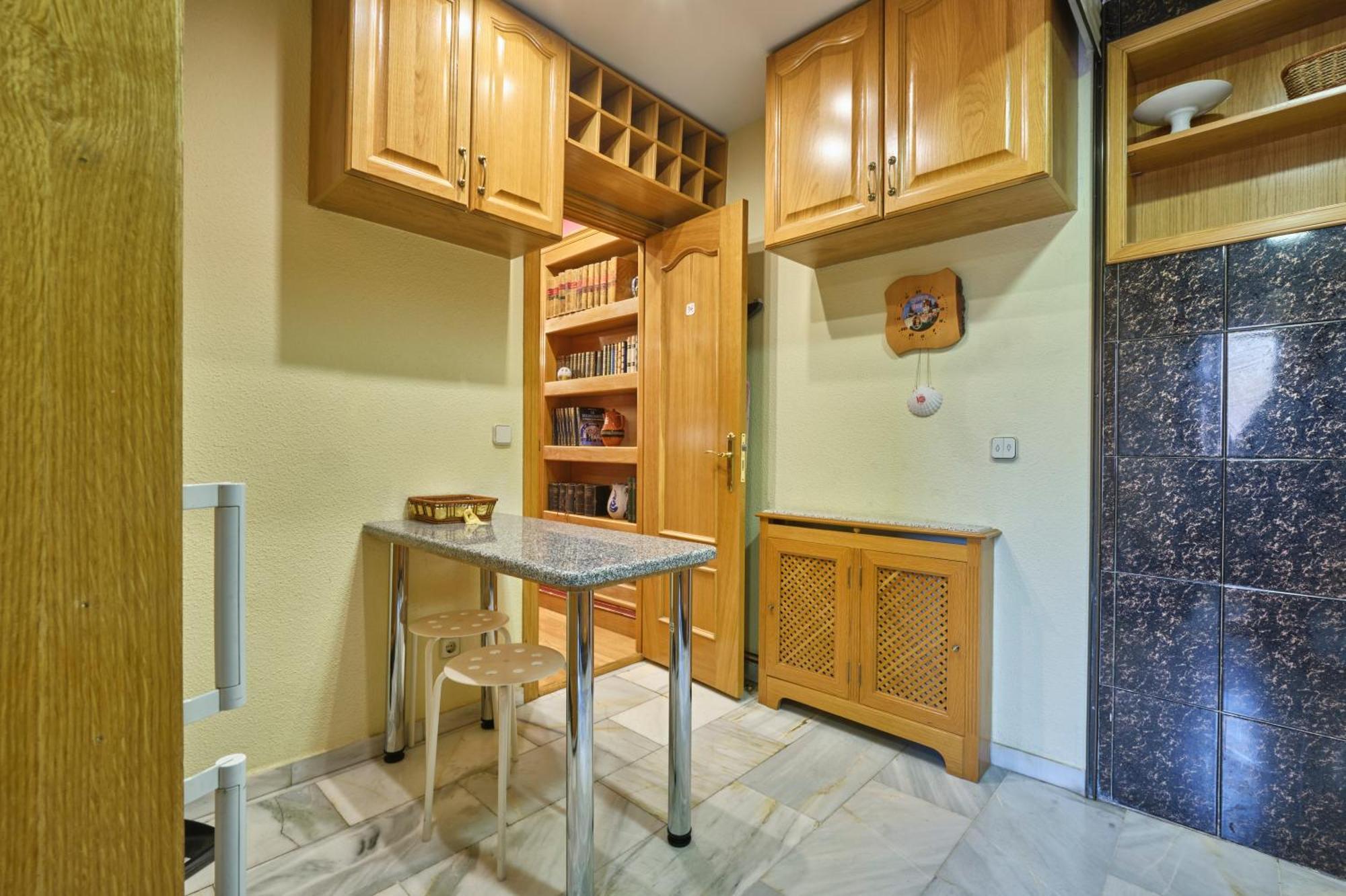 Apartamentos Carlos Madrid Buitenkant foto