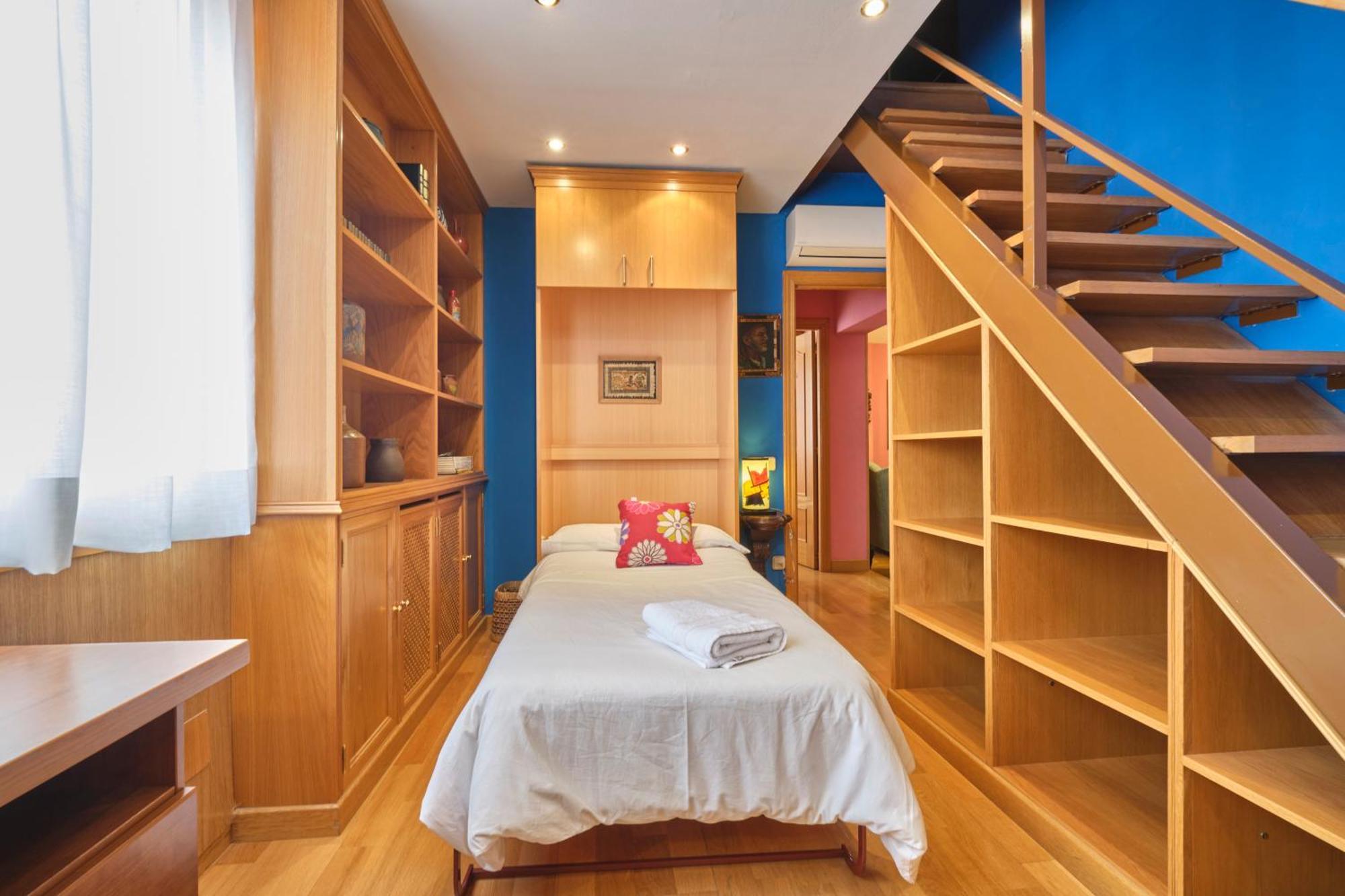 Apartamentos Carlos Madrid Buitenkant foto