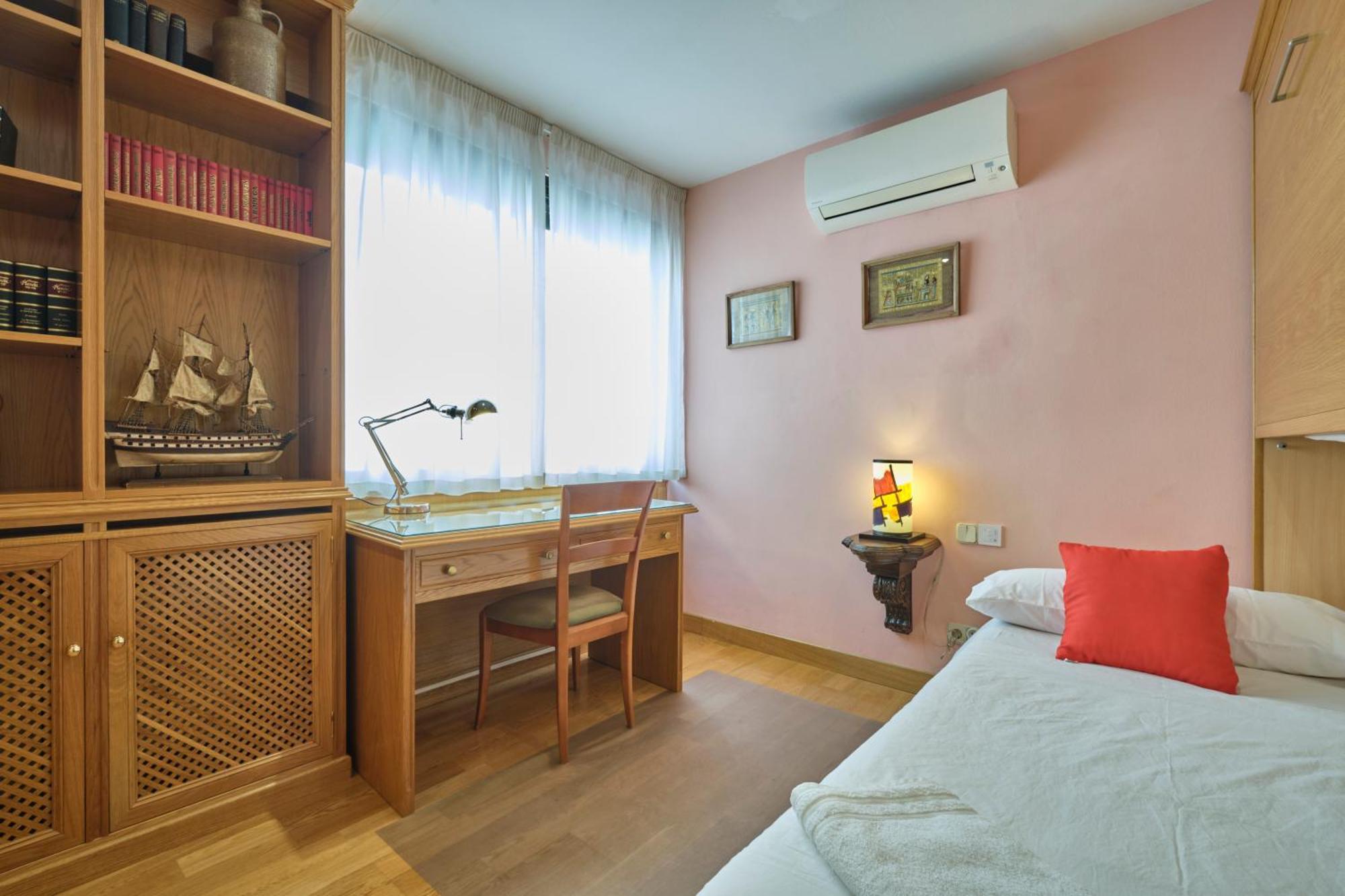 Apartamentos Carlos Madrid Buitenkant foto